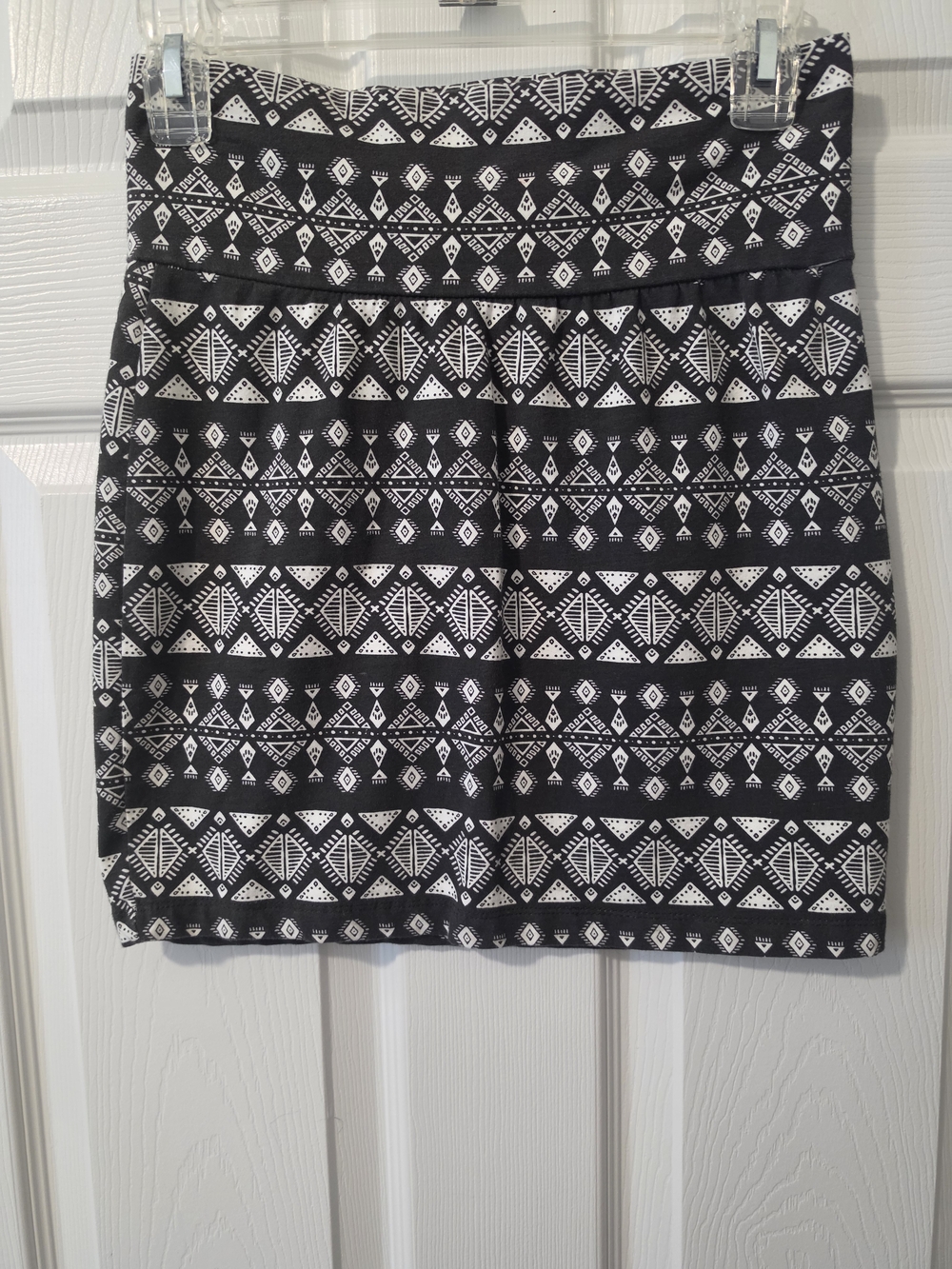 Charlotte Russe Black & White Aztec Print Mini Skirt